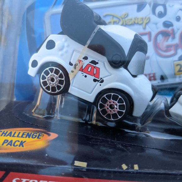 Disney 101 Dalmatian Wild Racers Street Waggin and Screamin Speeder NWOT - Picture 4 of 7